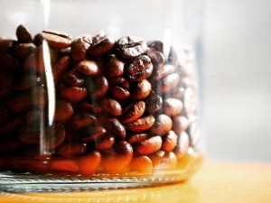 コーヒー片手に鴨川散歩